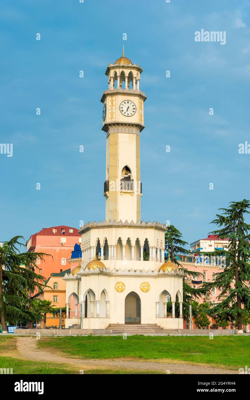 Monumento Chachi Tower en Batumi, Georgia Foto de stock