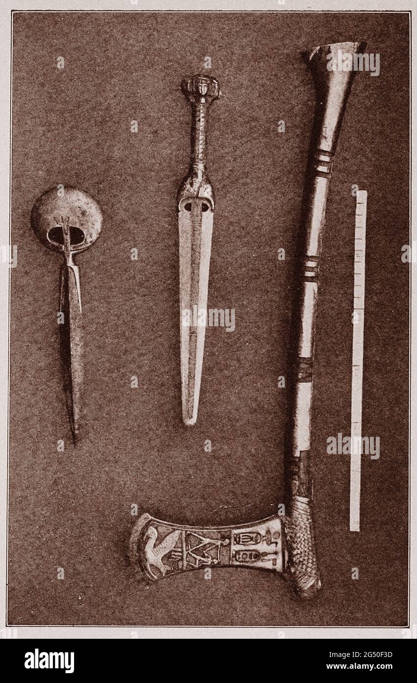 Armas del antiguo egipto fotografías e imágenes de alta resolución - Alamy