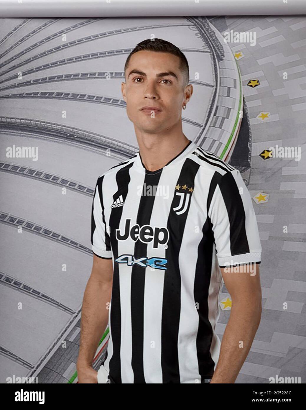 Camiseta Del Equipo Fútbol Cristiano Ronaldo Juventus Vector de