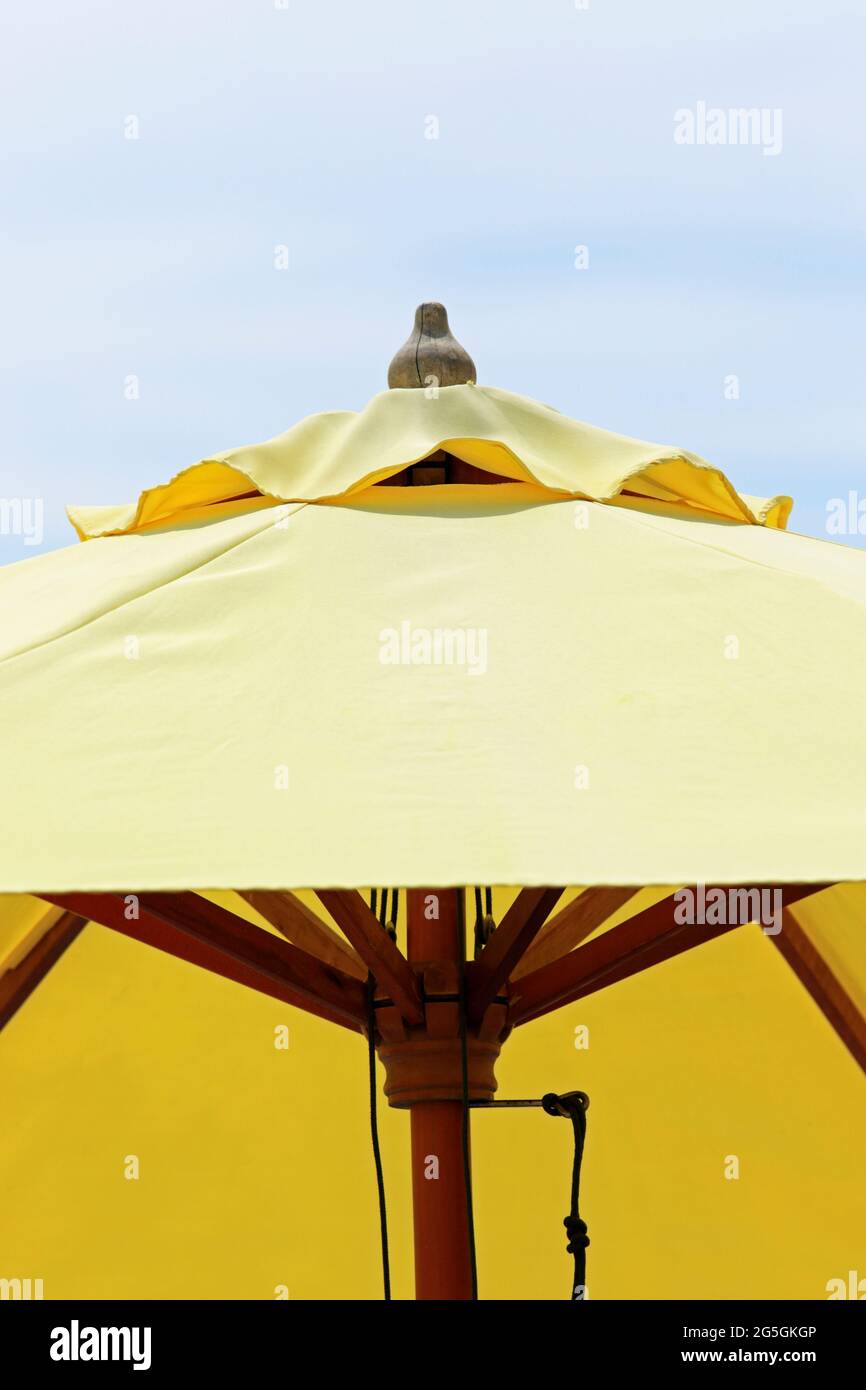 Paraguas del mercado fotografías e imágenes de alta resolución - Alamy