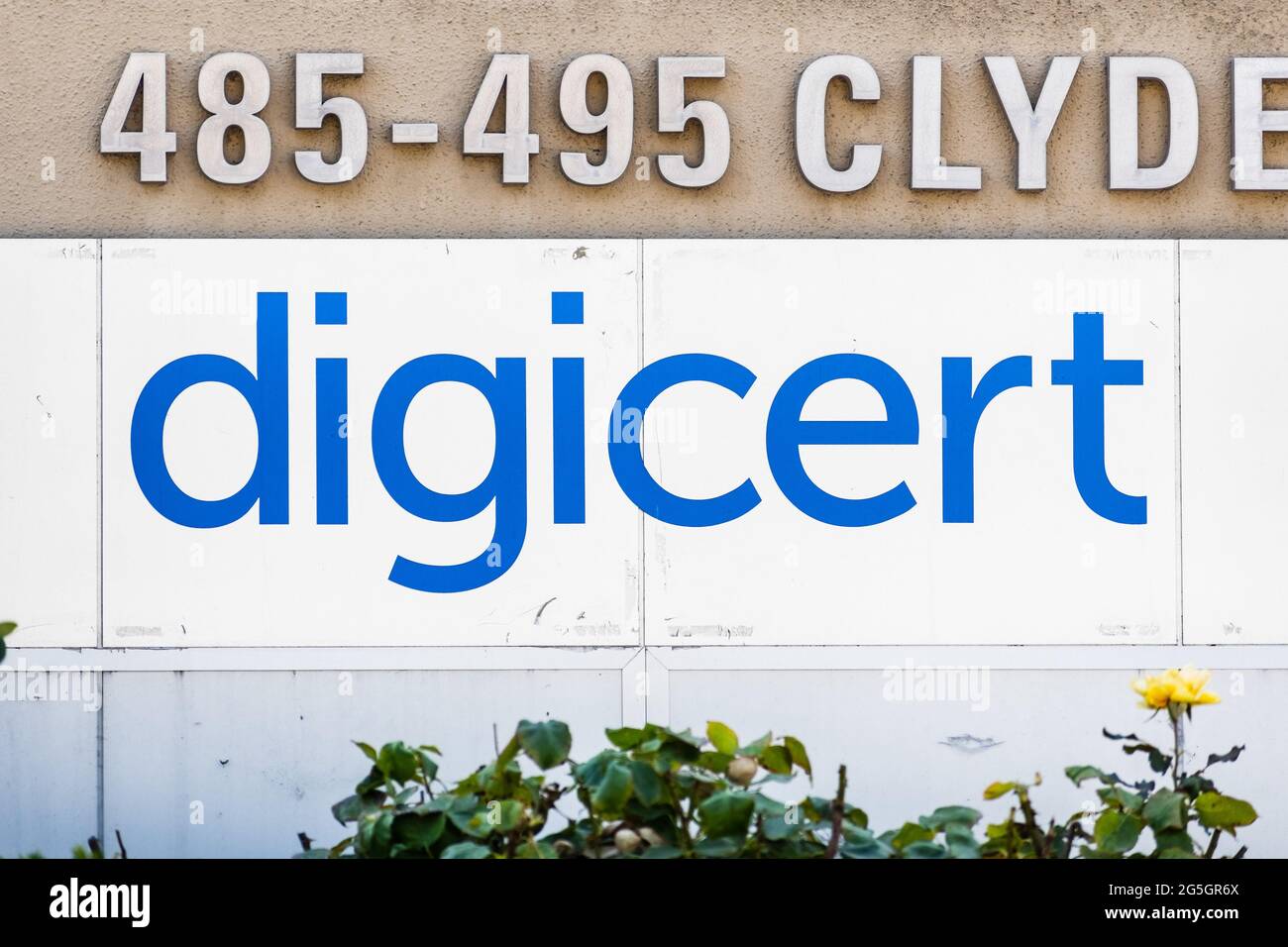 Sep 26, 2020 Mountain View / CA / USA - DigiCert log oat Su sede en Silicon Valley; DigiCert, Inc. Es una empresa de tecnología estadounidense focuse Foto de stock