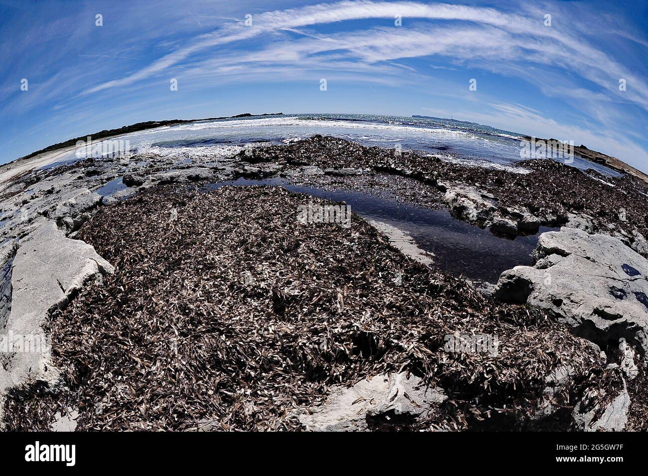 Spiagge nella costa Sud Ovest di Mallorca, fotografate con un obiettivo fisheye Foto de stock