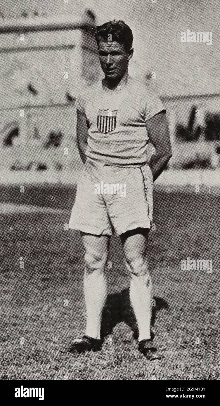 Charles Paddock, ganador de la carrera de 100 metros, en los Juegos Olímpicos de Verano de 1920 en Amberes, Bélgica Foto de stock