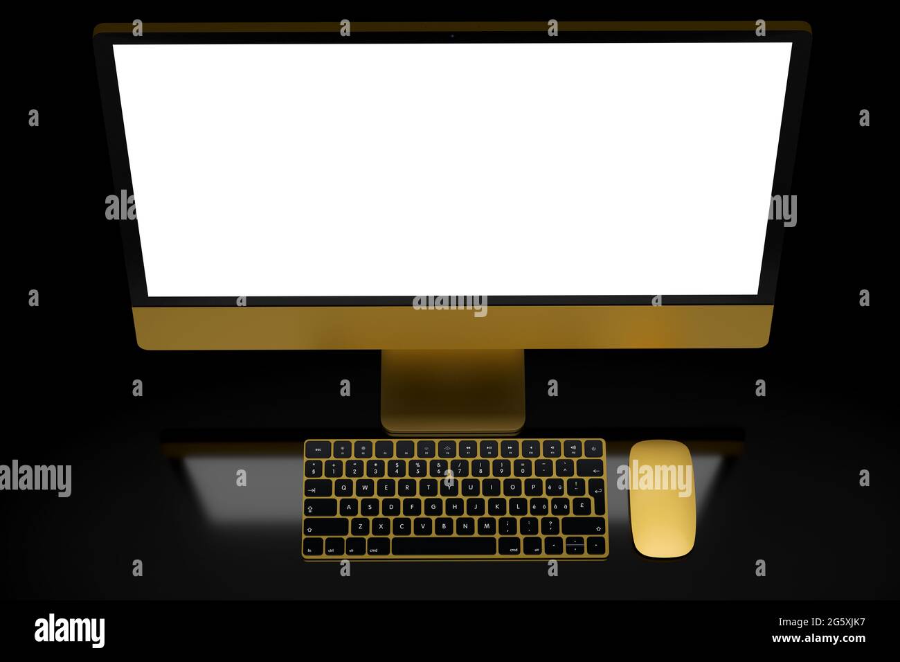 Pantalla de ordenador de oro realista con teclado y ratón aislados en negro Foto de stock