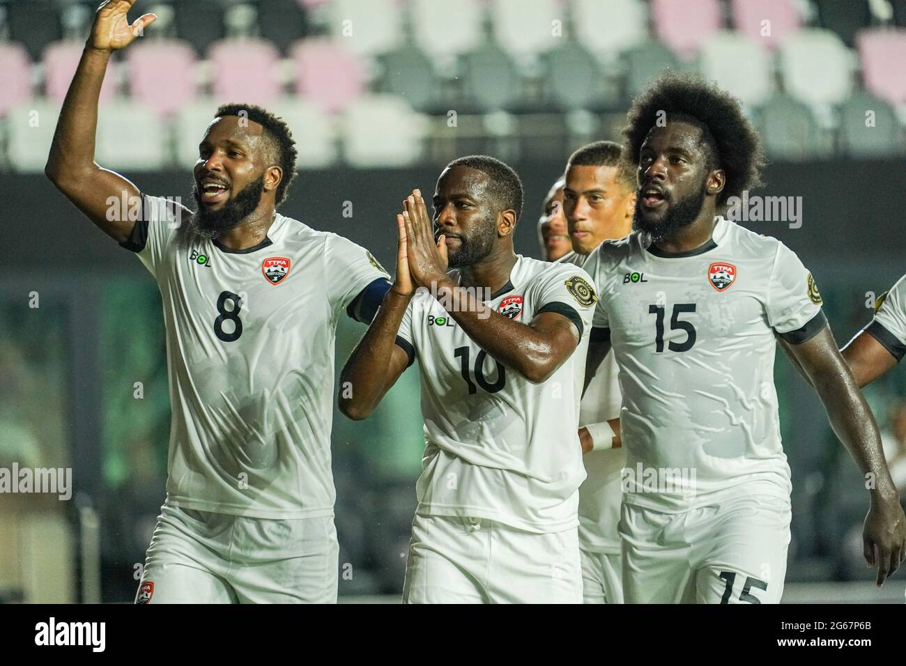 Estadio de trinidad fotografías e imágenes de alta resolución Alamy