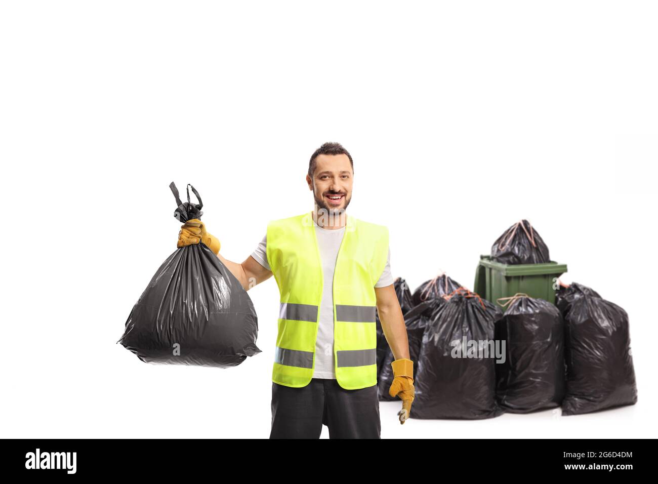 Colector de residuos con una bolsa de plástico negra aislada sobre fondo  blanco Fotografía de stock - Alamy