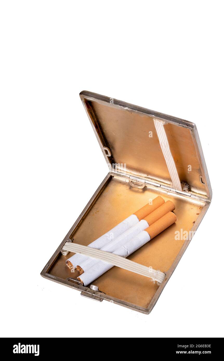 Paquete de cigarrillos de plata fotografías e imágenes de alta resolución -  Alamy