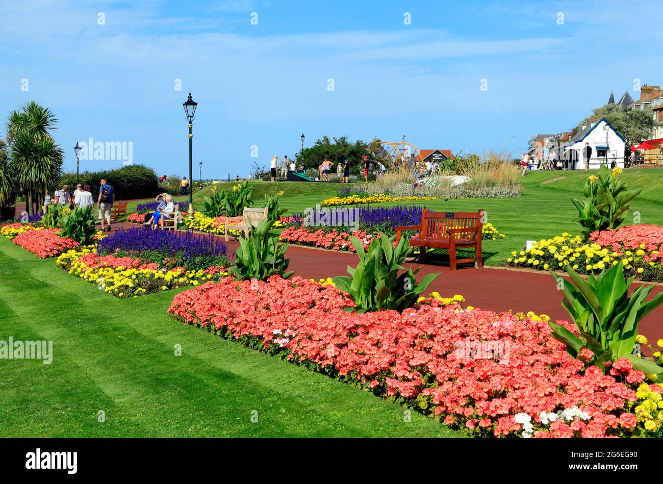 Esplanade Gardens, Cliff top, jardín municipal, Hunstanton, Norfolk, Inglaterra, Reino Unido, centro turístico costero Foto de stock