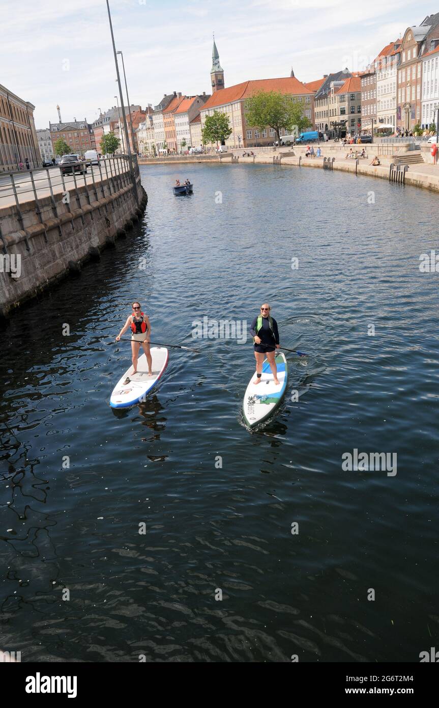 Dnish canal y agua fotografías e imágenes de alta resolución Alamy