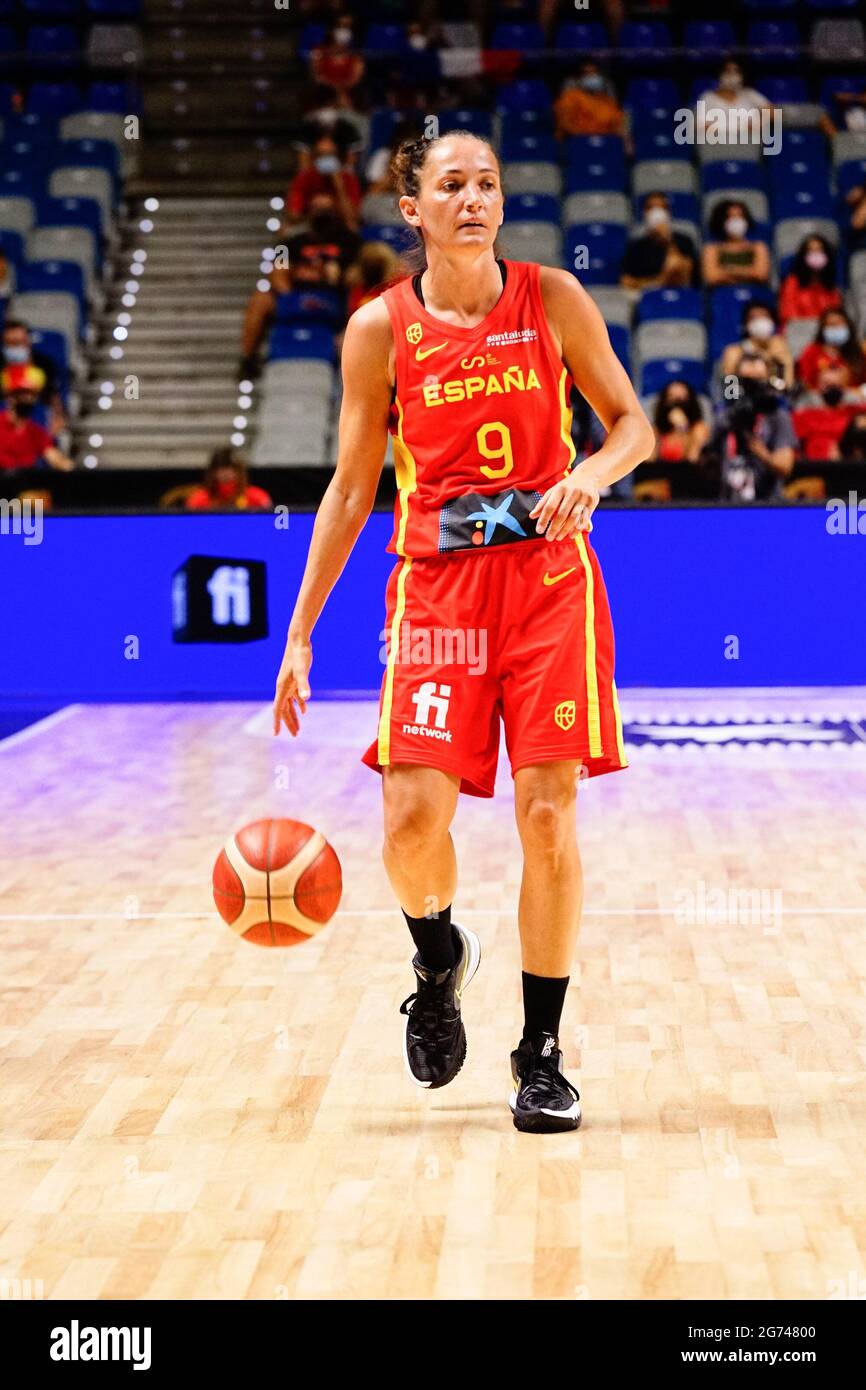 LAIA Palau en acción durante España vs Francia partido amistoso de  baloncesto femenino en el Palacio de los Deportes José María Martín Carpena  antes de los Juegos Olímpicos de Tokio 2020. (Puntuación
