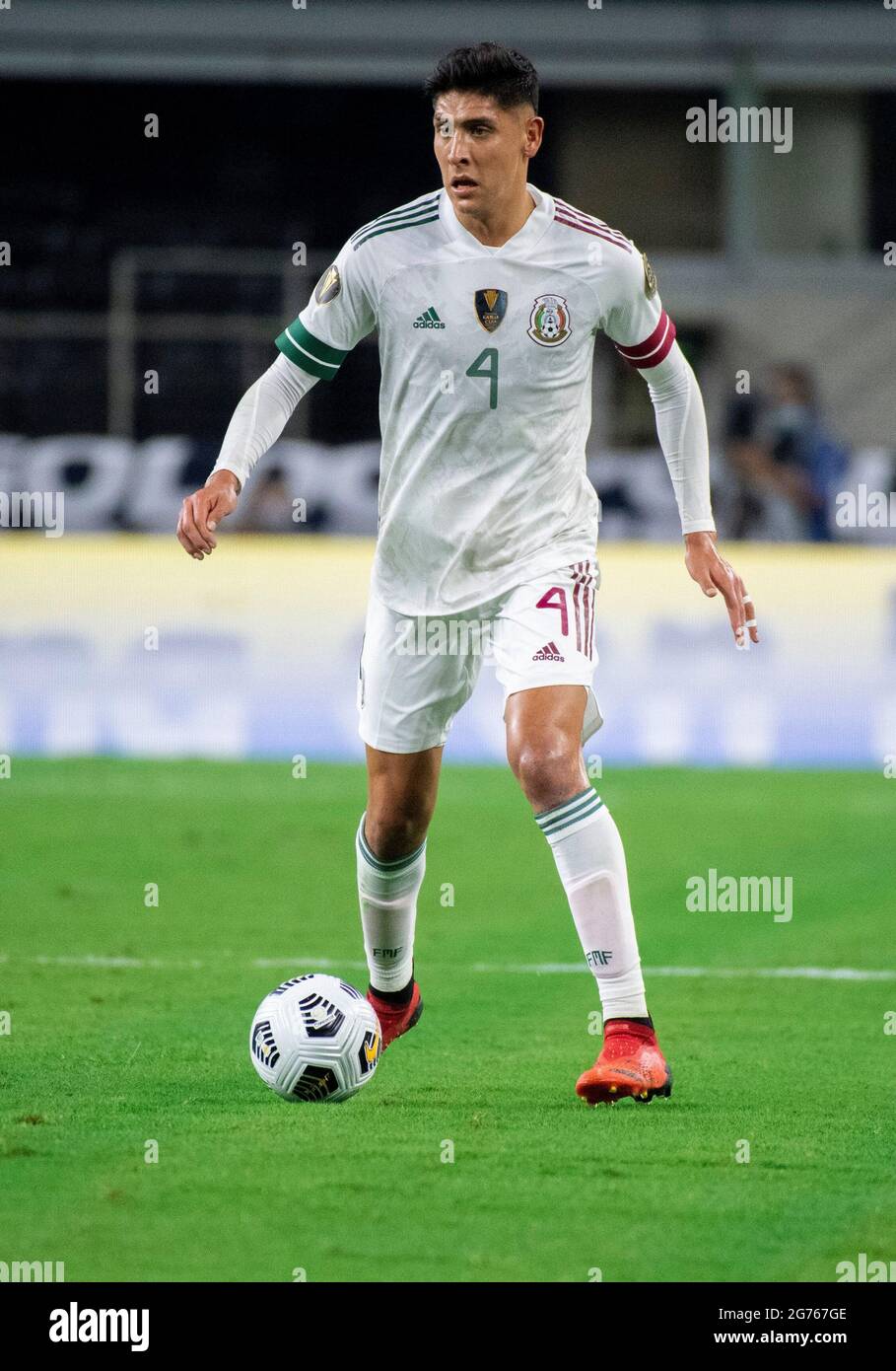 10 Jul 21 Edson Alvarez Defensor De Mexico 4 Durante Un Partido De La Copa De Oro De La Concacaf Entre Mexico Y Trinidad Y Tobago En El Estadio At T En Arlington Tx Mexico 10 Jul 21 Edson Alvarez Defensor De Mexico 4 Durante Un Partido De La Copa De Oro De La Concacaf Entre Mexico Y Trinidad Y Tobago En El Estadio At T En Arlington Tx Mexico