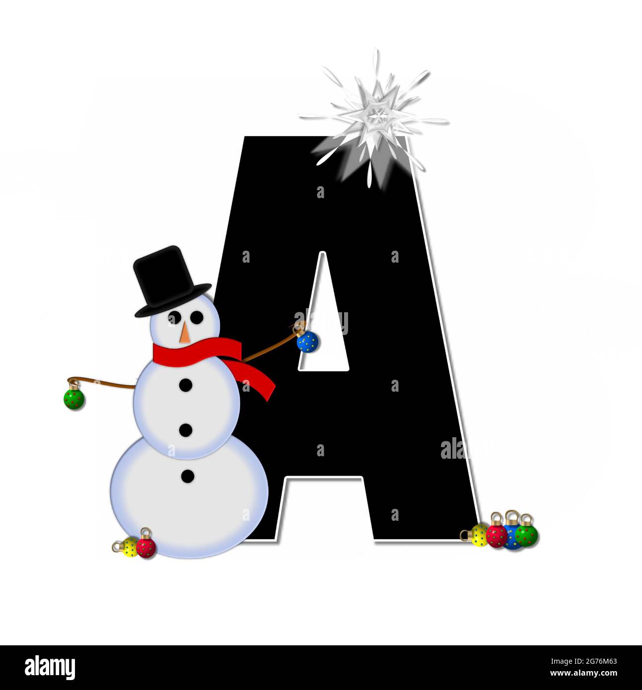 La letra A, en el conjunto del alfabeto 'Frosty', es negra y decorada con  un muñeco de nieve y adornos de Navidad. El muñeco de nieve lleva una  bufanda roja y una