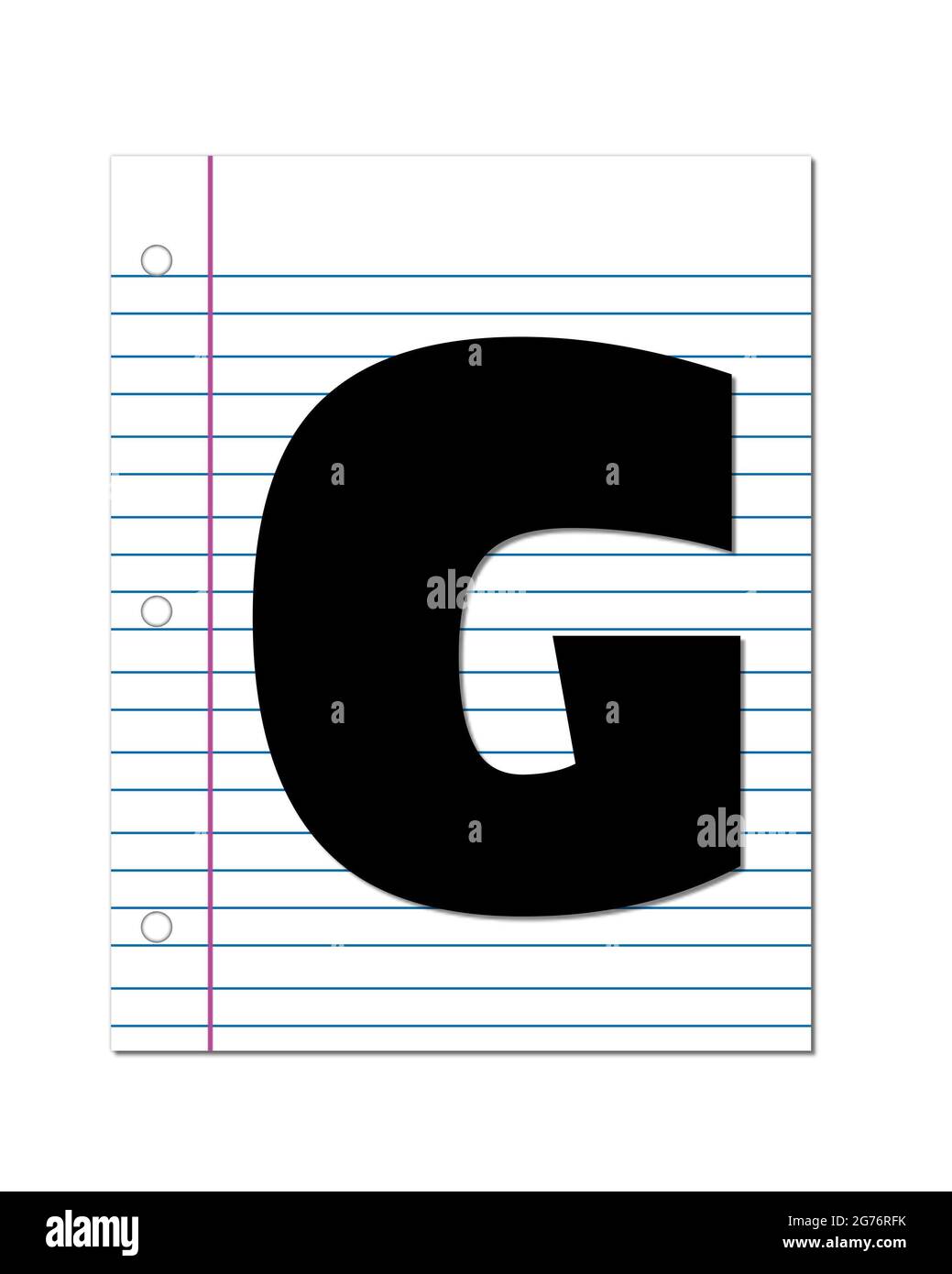 La letra G, en el alfabeto 'Start of School', es negra. La letra se está configurando en un trozo de papel de cuaderno en blanco. Este conjunto coordina con Alpha Foto de stock