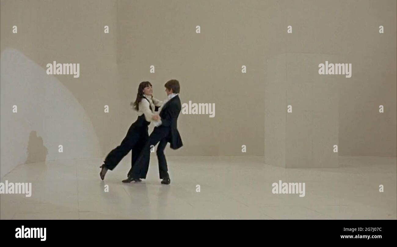 Los Angeles.CA.USA. Toni Basil y Davy Jones en una escena en (C