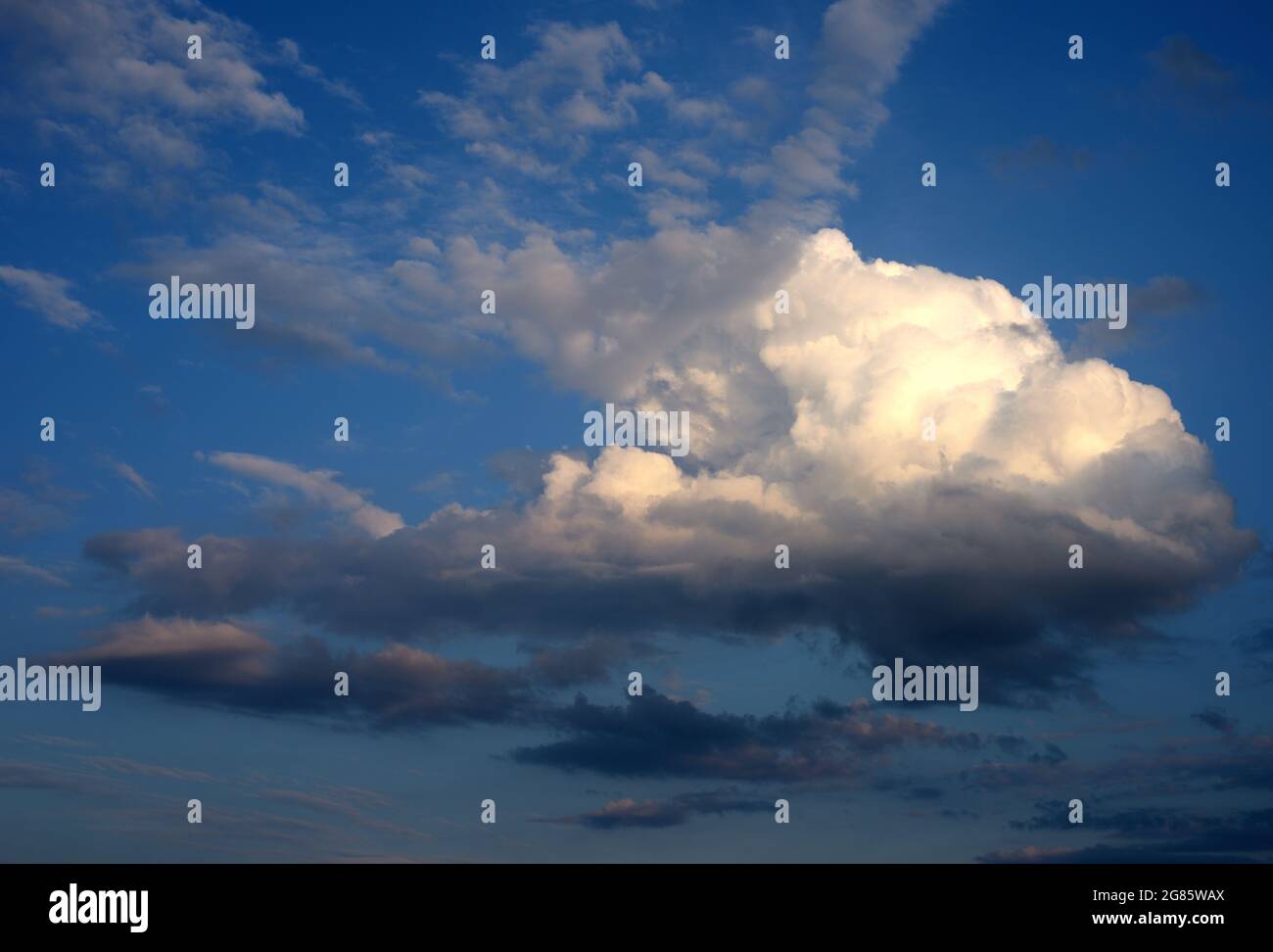 Wolke; Nube Foto de stock