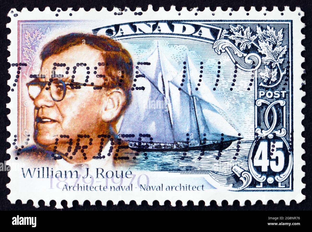 CANADÁ - CIRCA 1998: Un sello impreso en Canadá muestra a William James Roue, arquitecto naval, circa 1998 Foto de stock