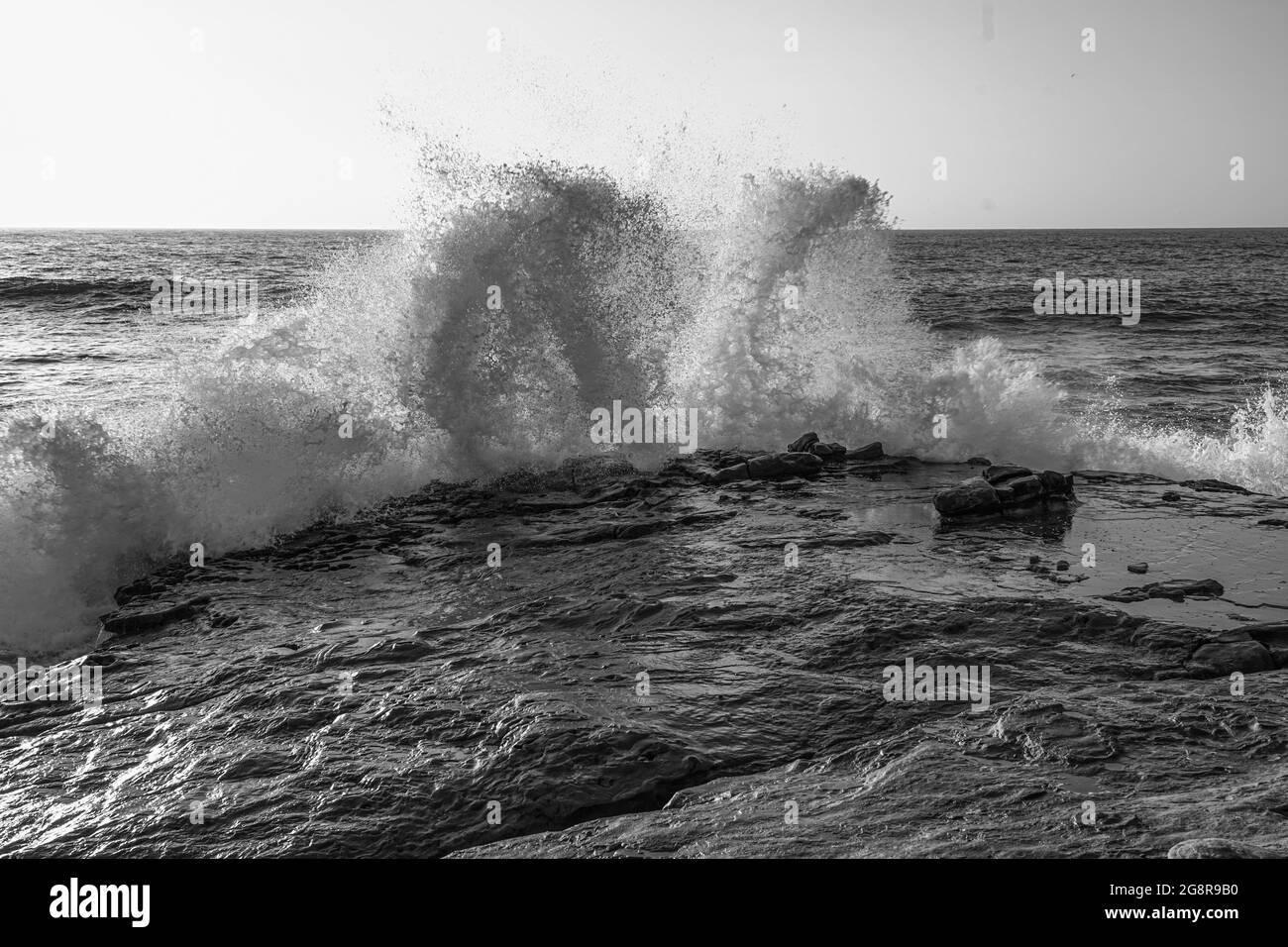 Tormenta marina en La Jolla Beach, San Diego | 2021 Foto de stock