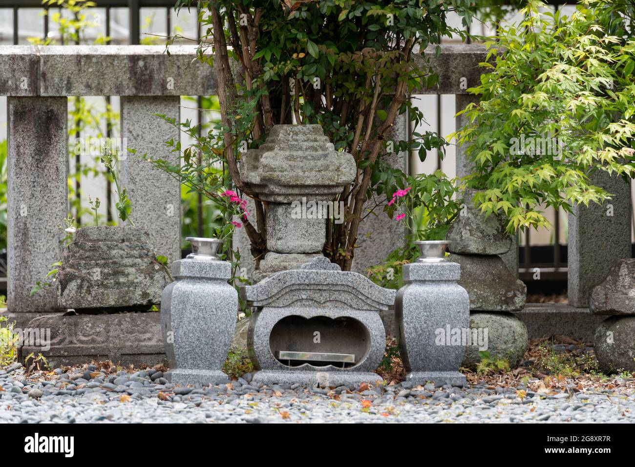 Tumba de Ōta Dōkan (1432 1486) guerrero samurai japonés y Scholar en