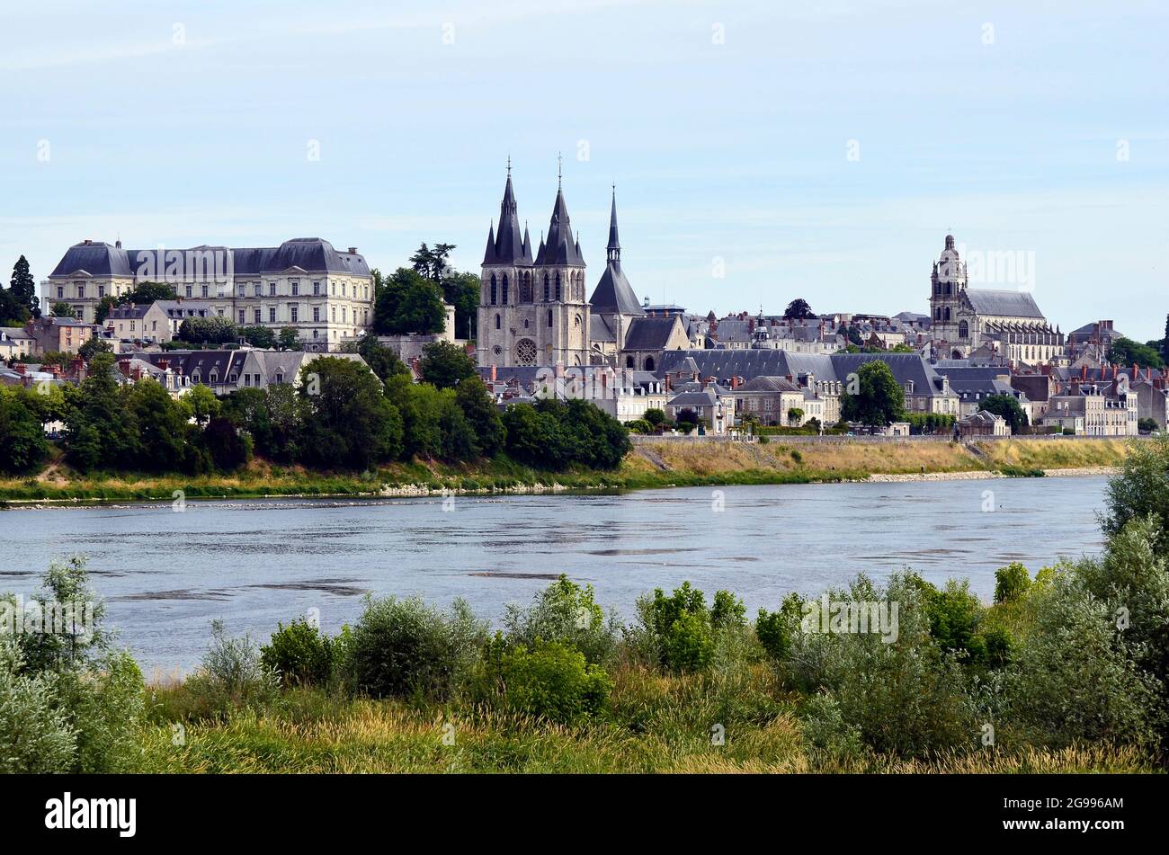 Francia, Blois en el río Loira Foto de stock