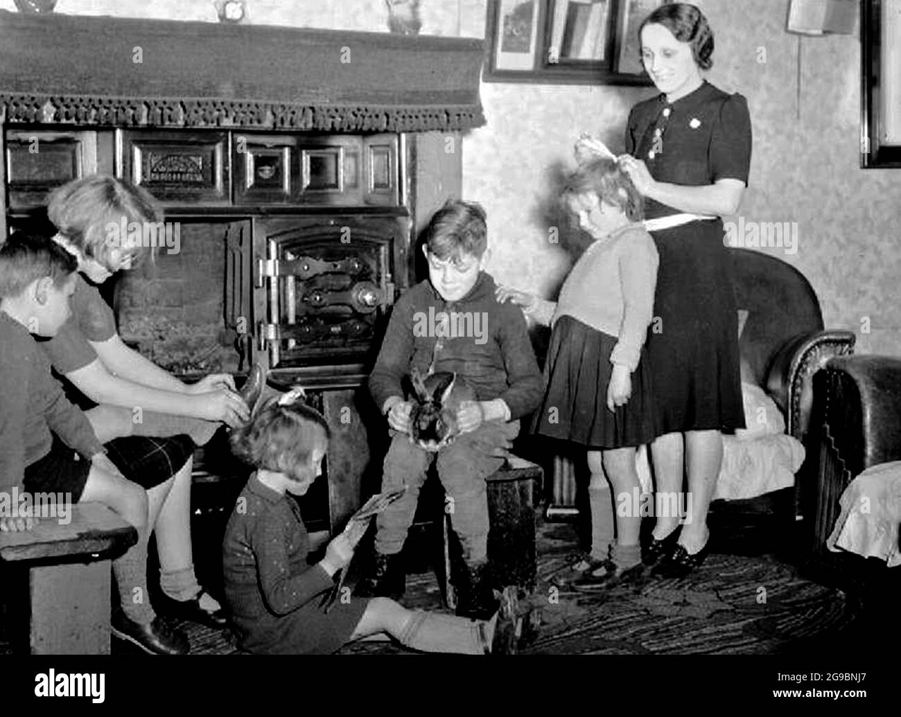 La vida en la casa familiar durante WW2 Foto de stock