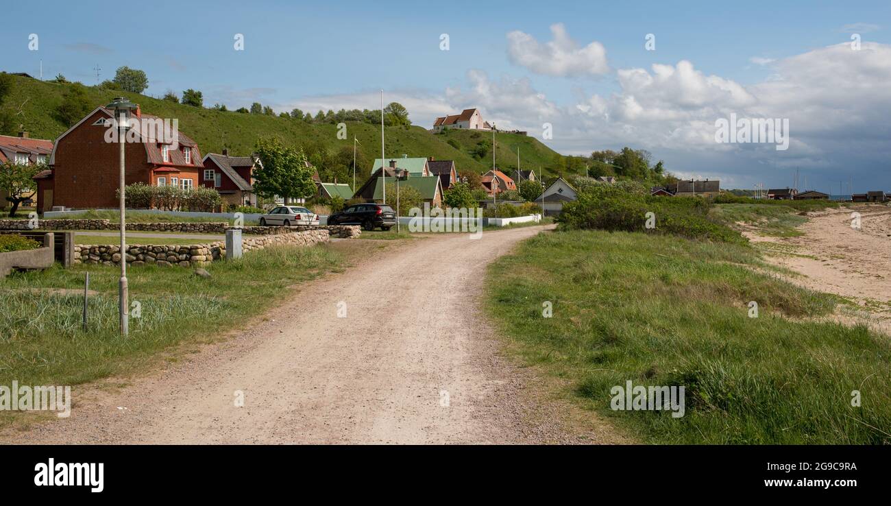 Casas en la isla Ven en Suecia con carretera y casas Foto de stock