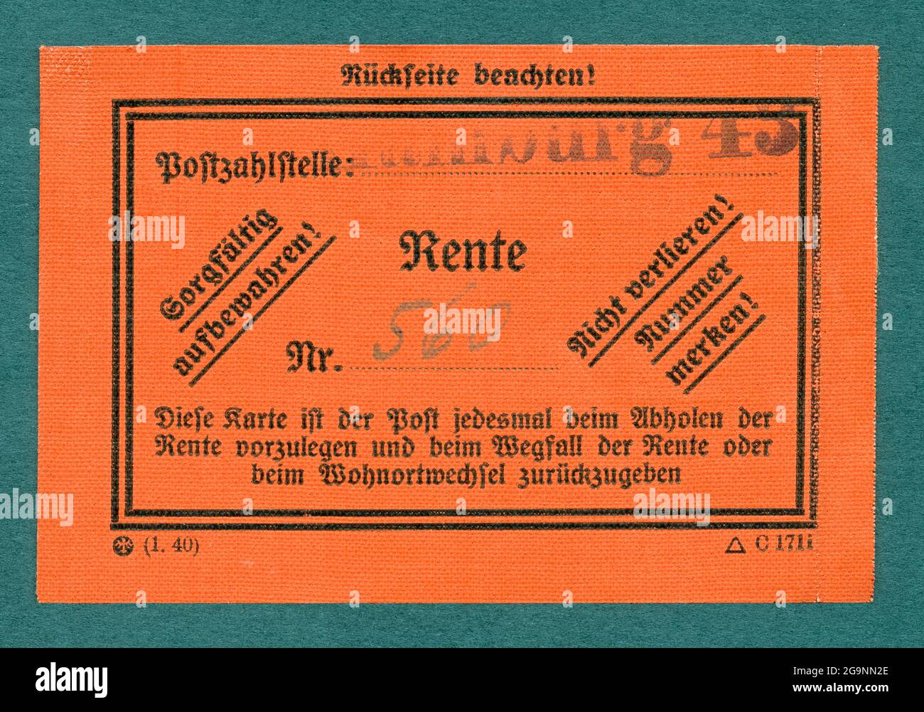 Tercer Reich, tarjeta de identificación para la pensión, tamaño 9 cm x 6 cm, Hamburgo, alrededor de 1940, DERECHOS ADICIONALES-LIQUIDACIÓN-INFO-NO DISPONIBLE Foto de stock