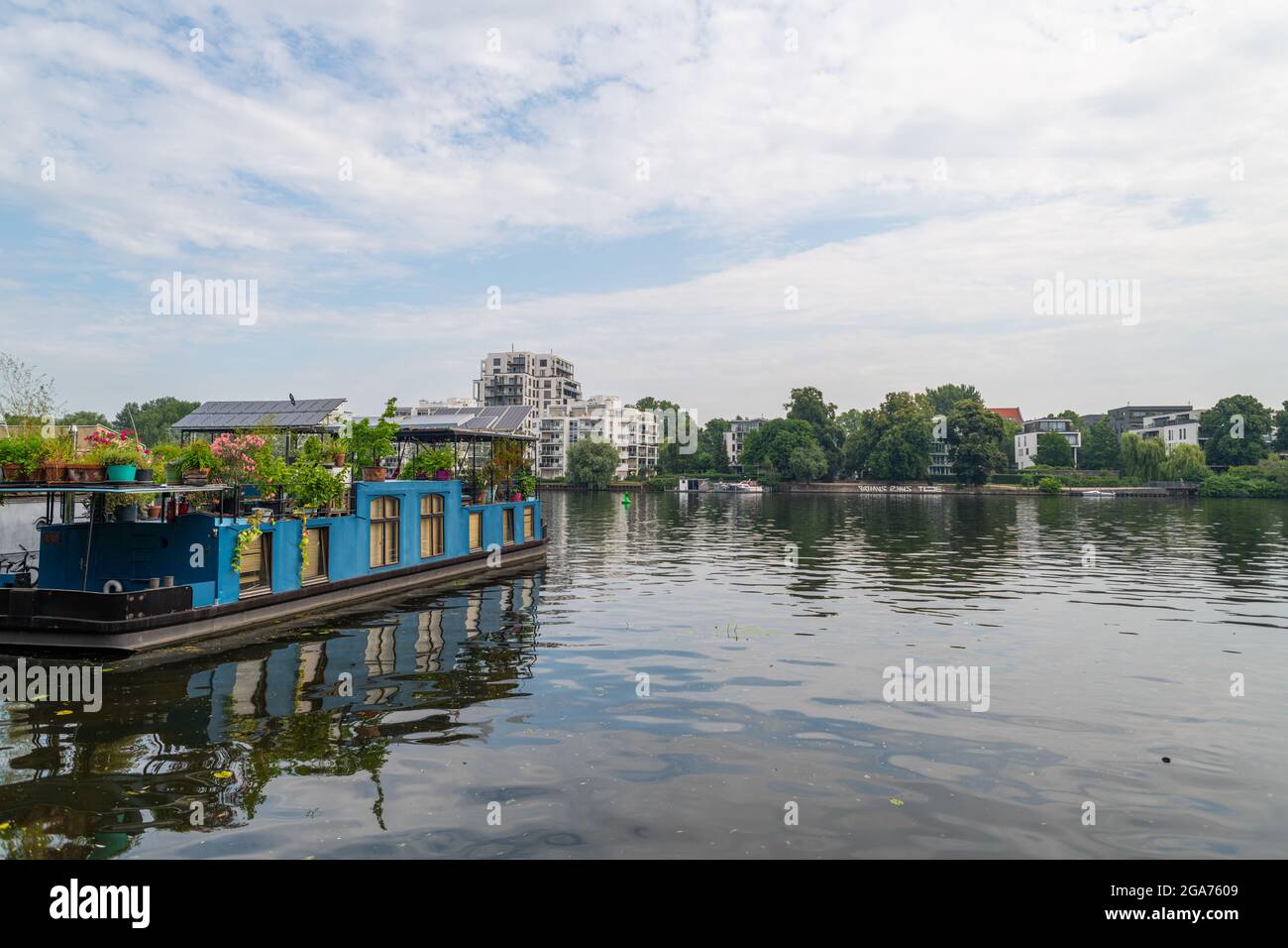07/25/2021 Berlín, Alemania: Fotos del Parque Treptower en Belin Foto de stock