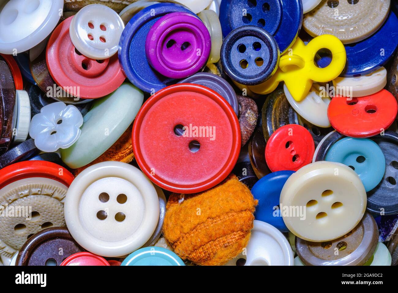 Colección de botones de costura coloridos Foto de stock