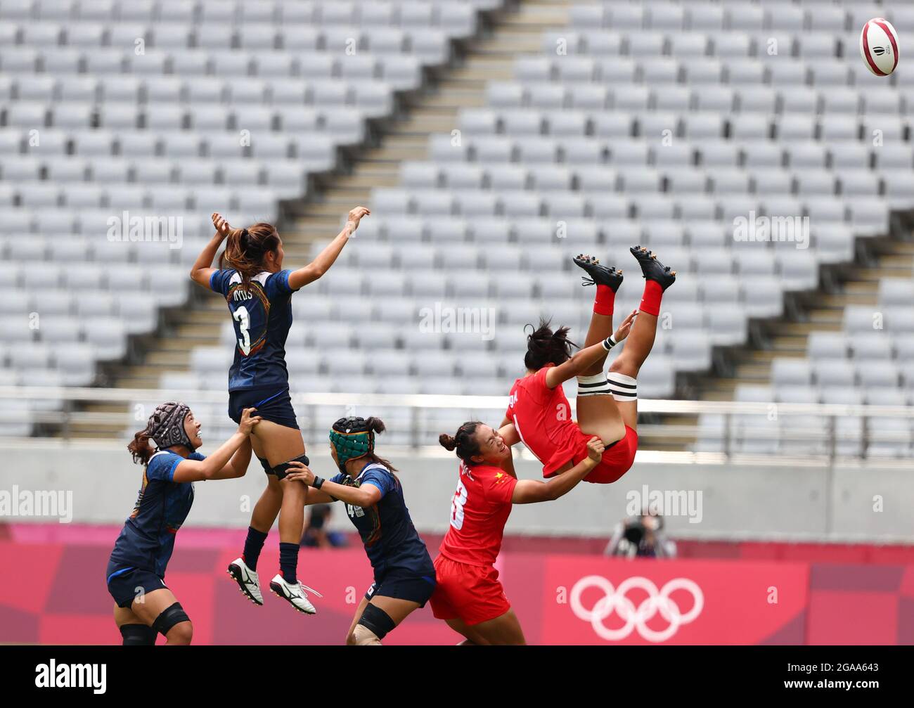 Women rugby lineout fotografías e imágenes de alta resolución Alamy