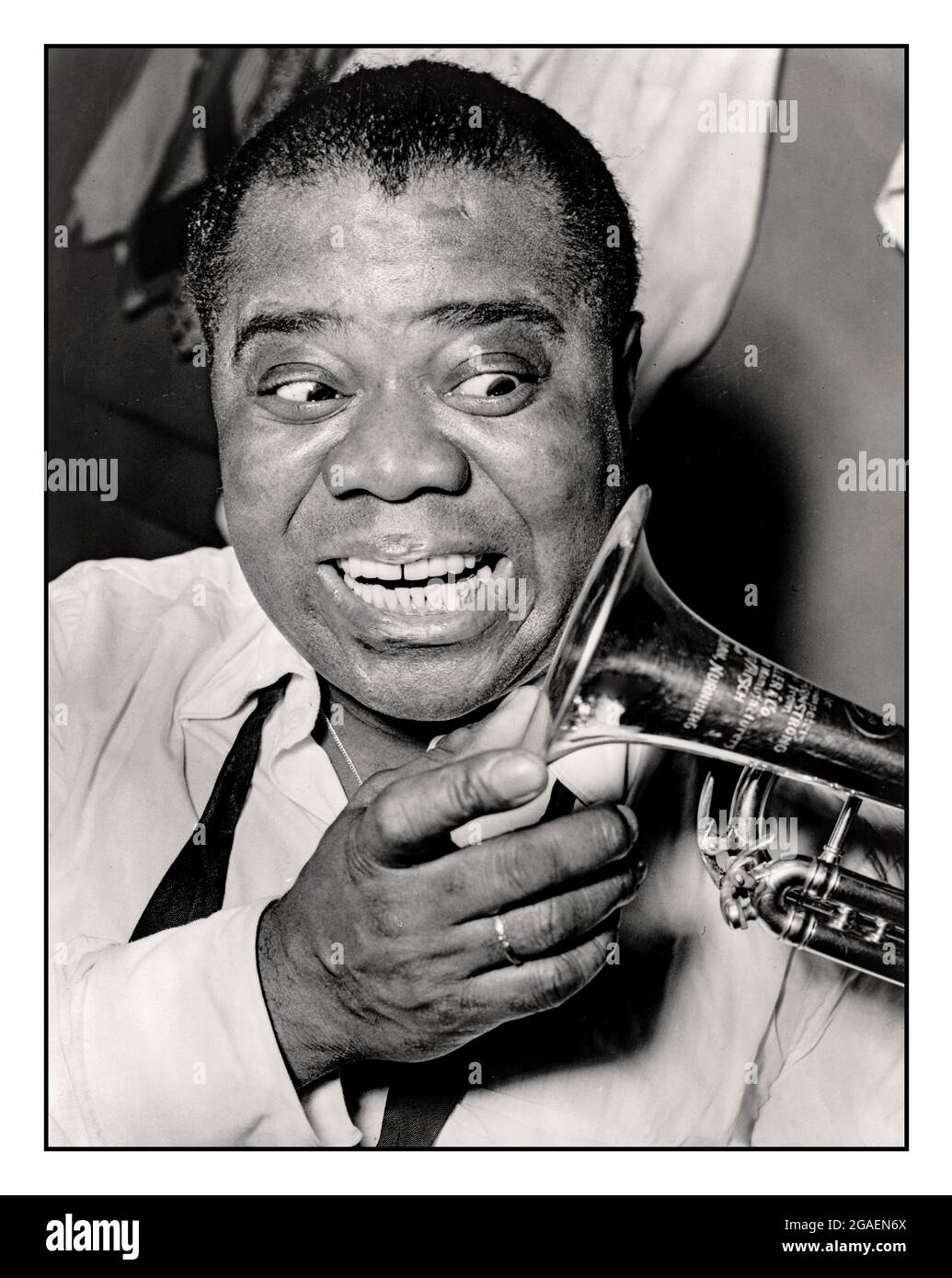 SATCHMO Louis Armstrong cantante trompetista musical leyenda artista