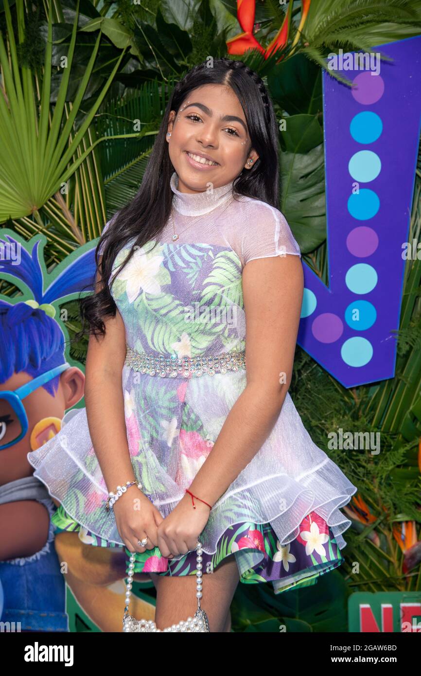 Ynairaly simo fotografías e imágenes de alta resolución - Alamy