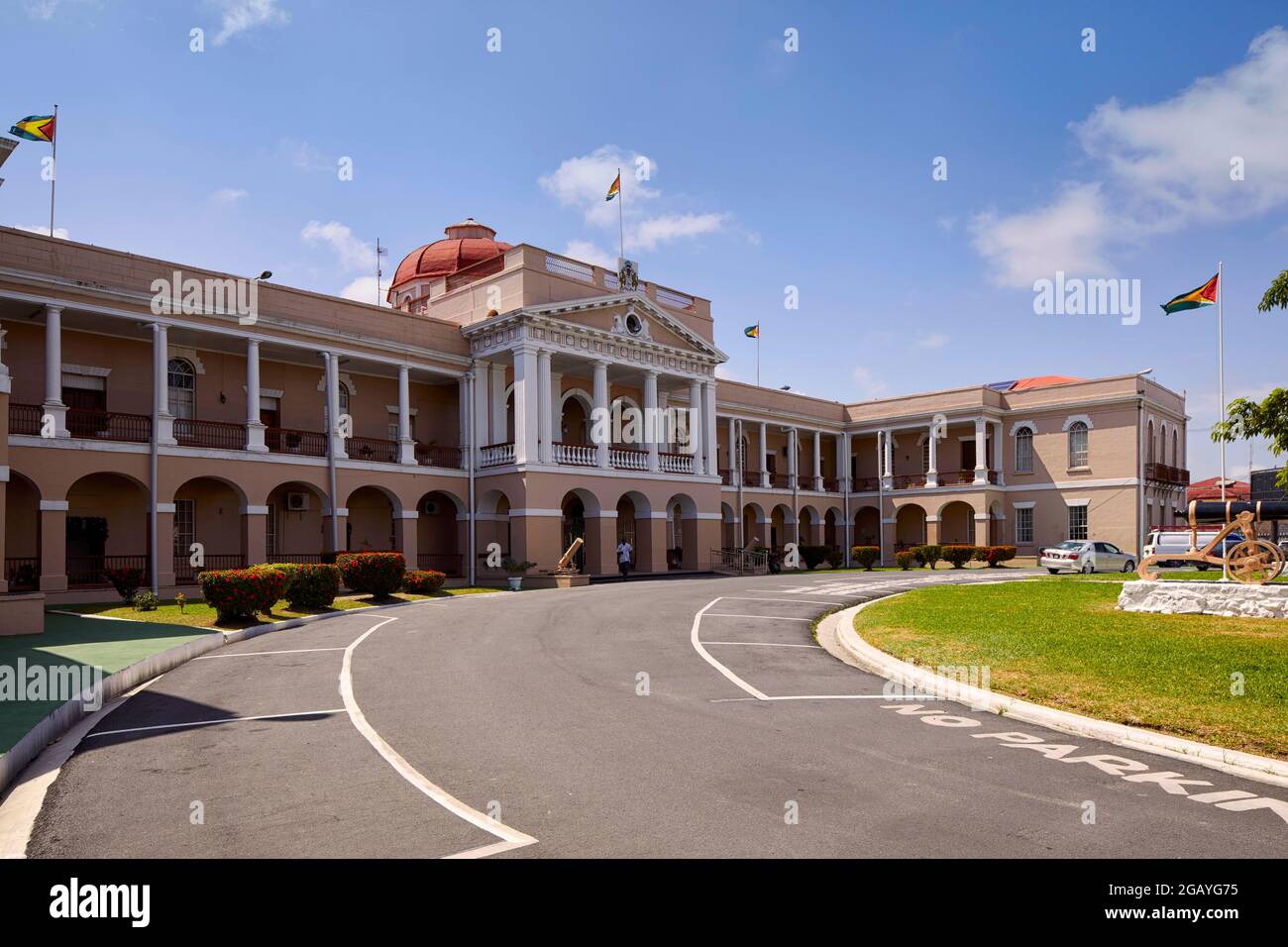 Edificio del Parlamento de Guyana en la calle Brickdam en Georgetown Guyana América del Sur Foto de stock