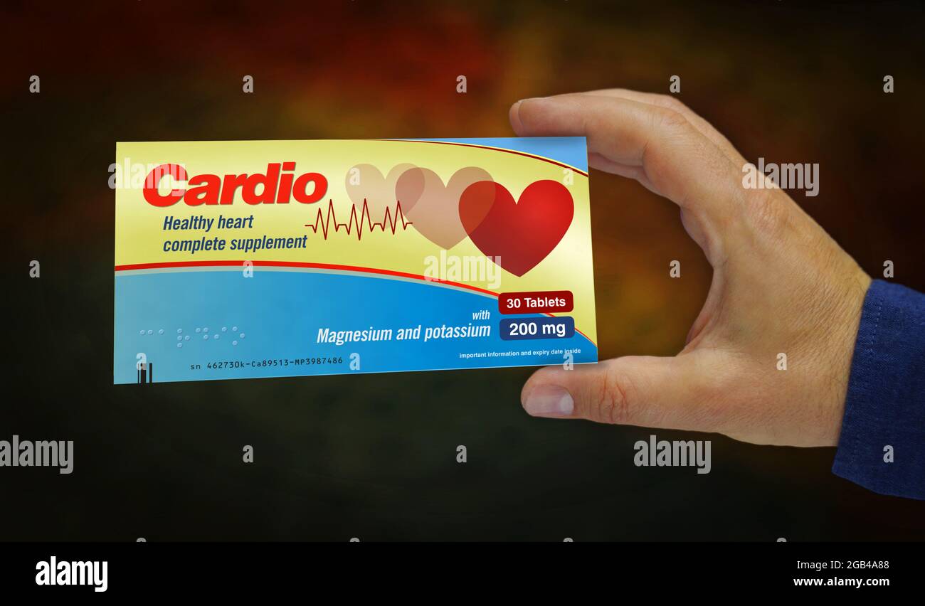 Línea de producción de la caja de las tabletas de la medicina cardiovascular. Fábrica de pastillas para la salud del corazón. Ilustración de representación de concepto abstracto 3D. Foto de stock