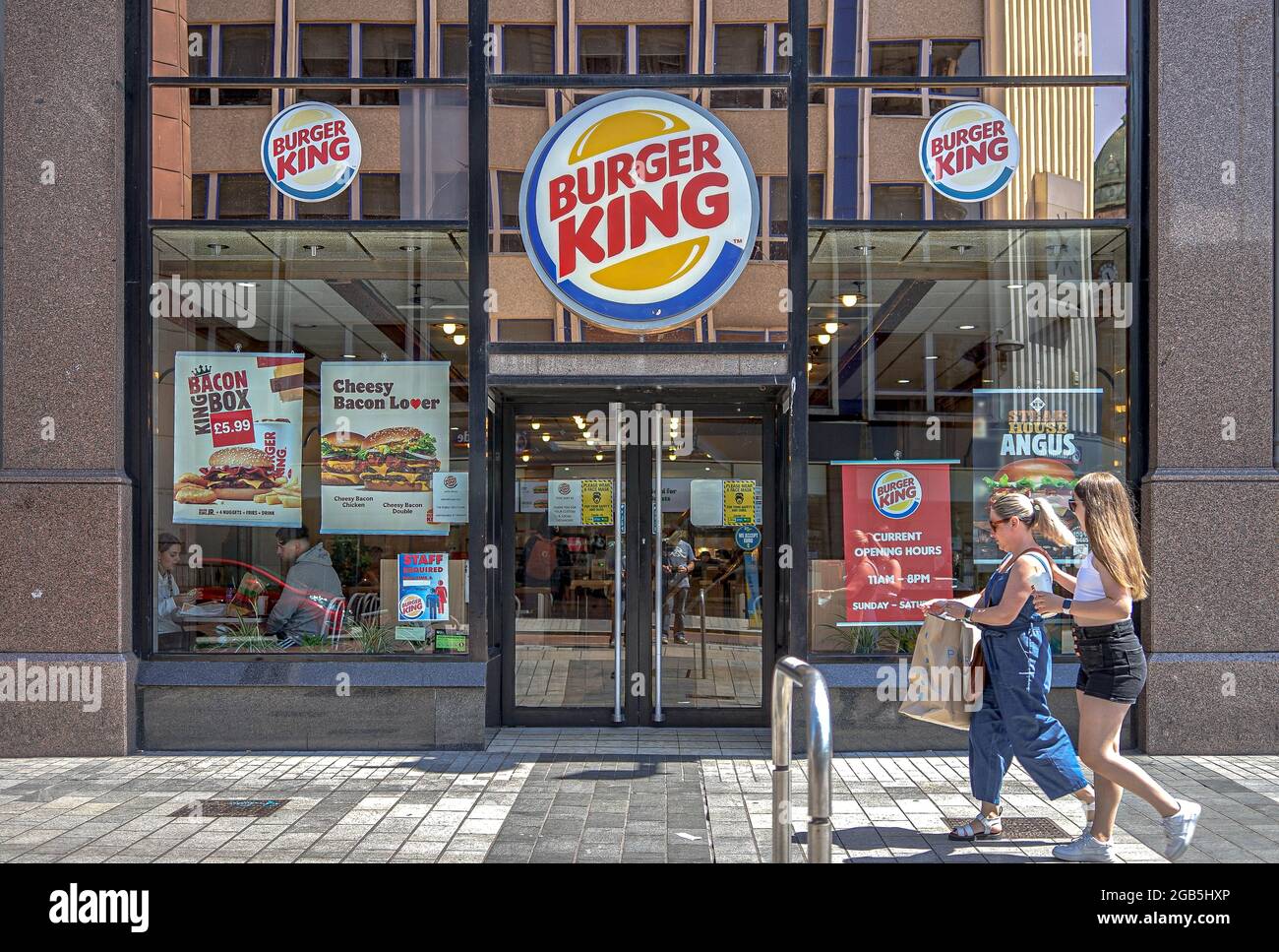 Burger king donegall place Fotos e Imágenes de stock Alamy