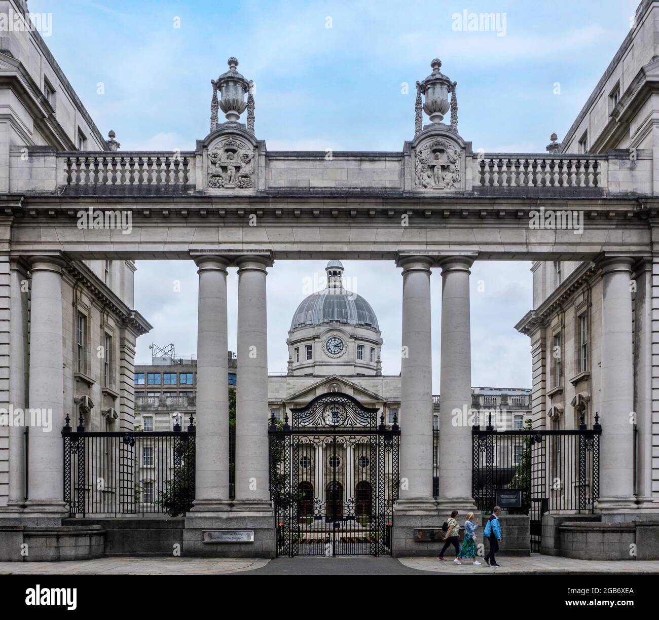 El Departamento del Taoiseach, el Primer Ministro irlandés, edificios gubernamentales, Upper Merrion Street, Dublín, Irlanda. Foto de stock