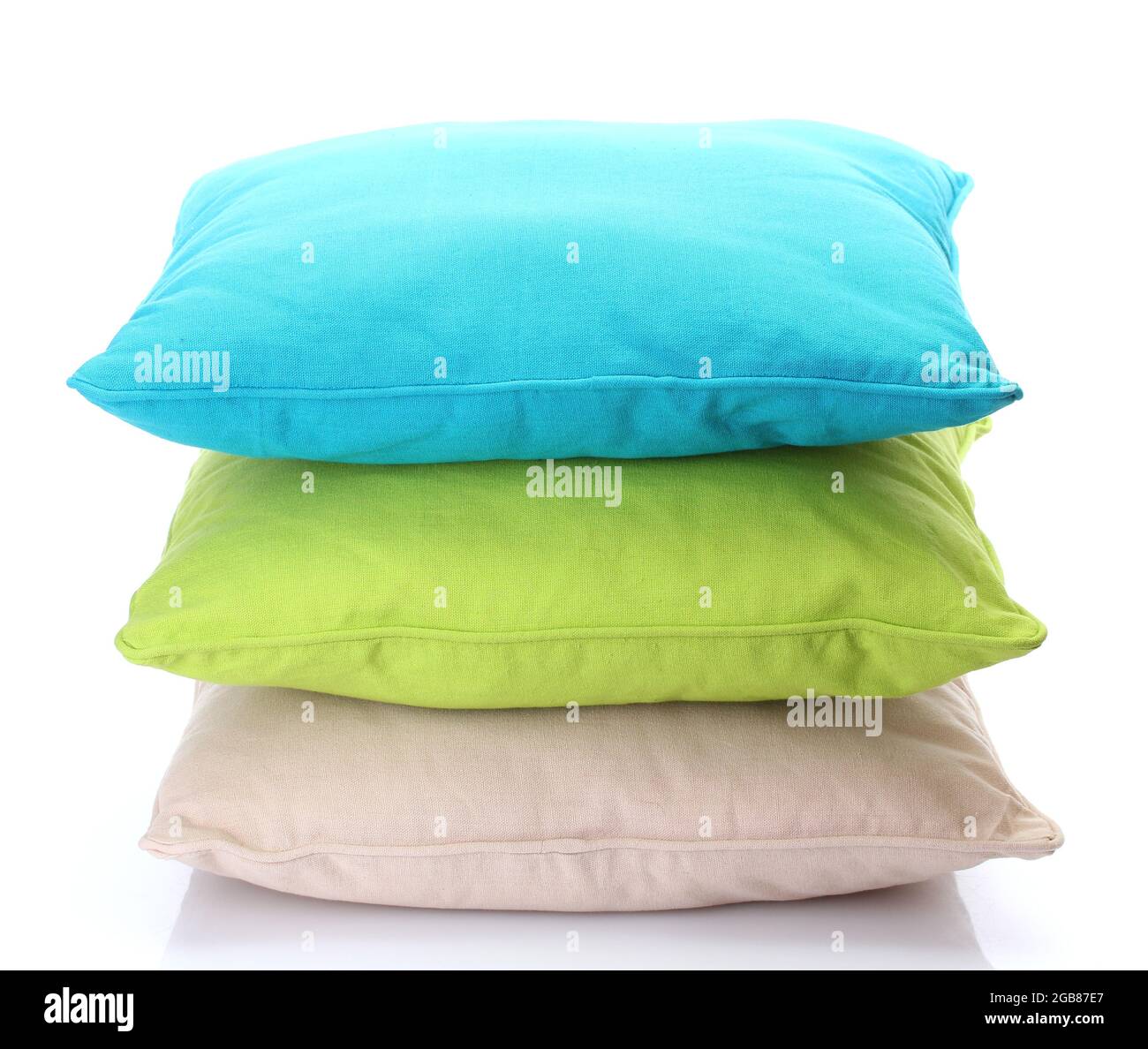 Almohadas luminosas aislado en blanco Fotografía de stock - Alamy