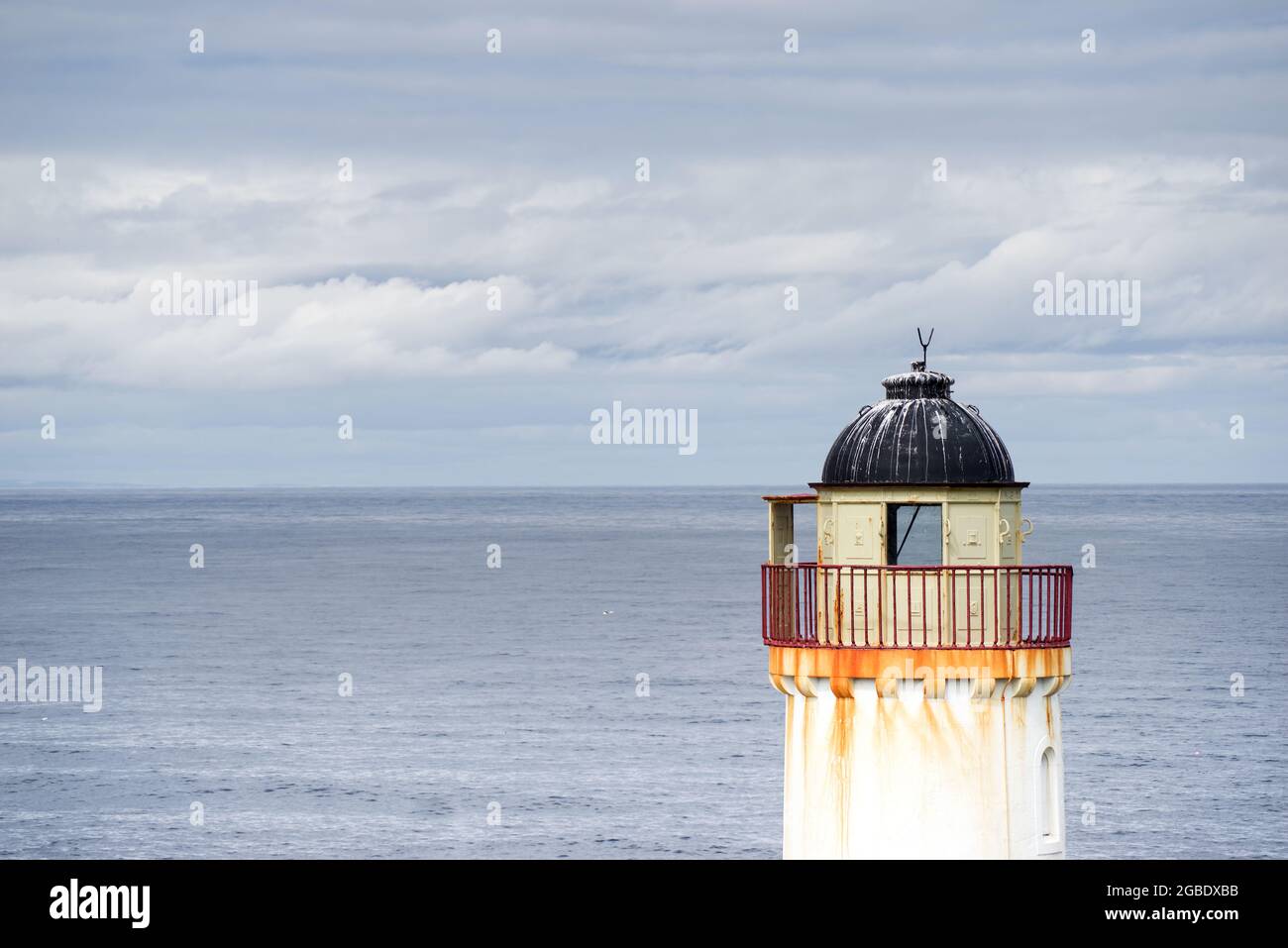 Se desutilizó el faro Low Light en la Isla de Mayo - Escocia Foto de stock