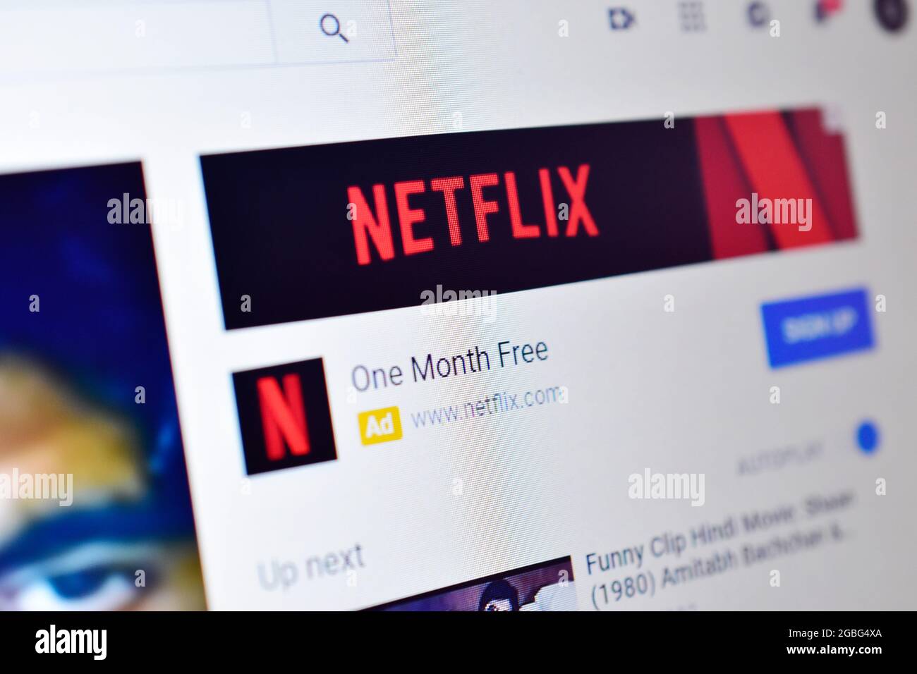 DELHI, INDIA - 9 de diciembre de 2018: Primer plano del logotipo de Netflix en el portátil que se muestra gratis durante un mes Foto de stock