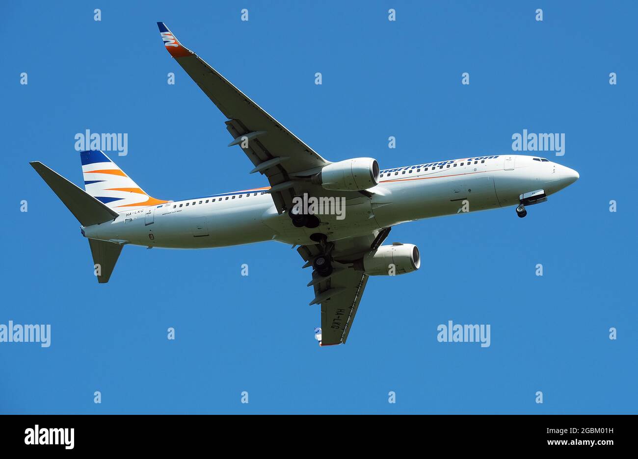 Boeing 737 400 fotografías e imágenes de alta resolución - Página 2 - Alamy