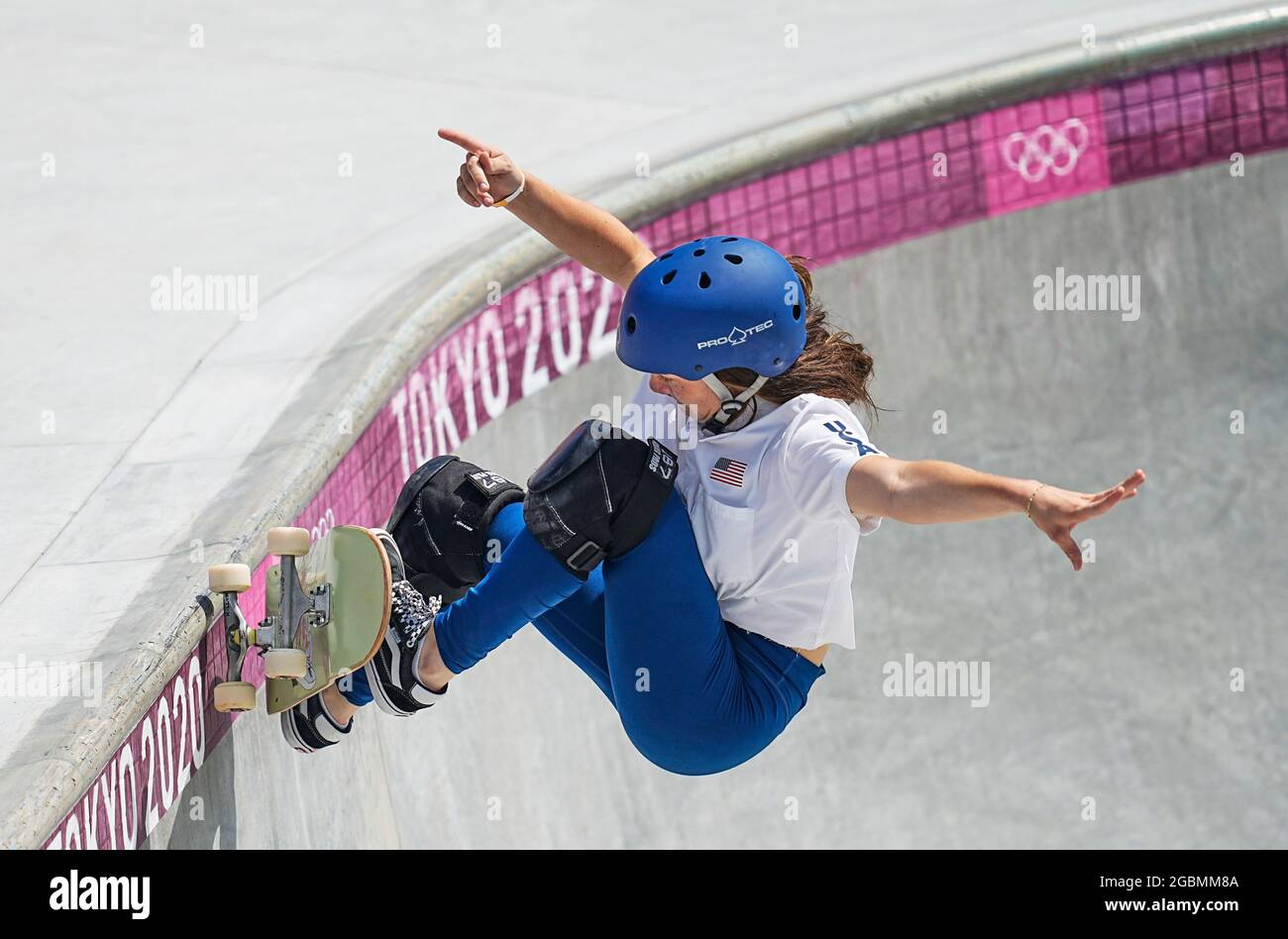 4 de agosto de 2021: Brighton Zeuner durante el skateboard del parque  femenino en los Juegos Olímpicos en Ariake Urban Park, Tokio, Japón. Precio  de Kim/CSM Fotografía de stock - Alamy