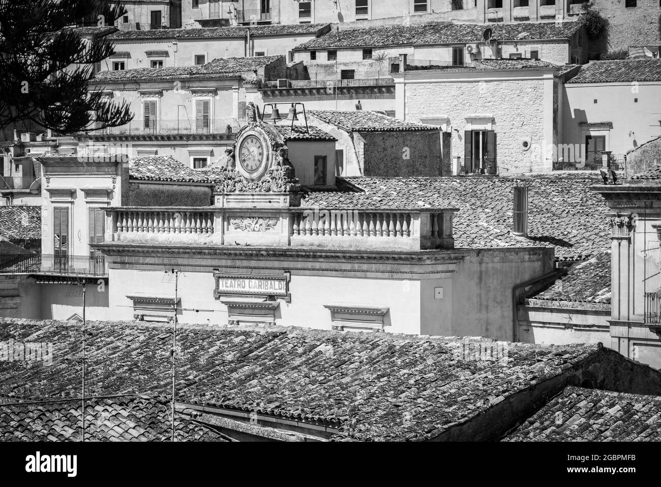 Panorama de Modica, Ragusa, Sicilia, Italia, Europa, Patrimonio de la Humanidad Foto de stock