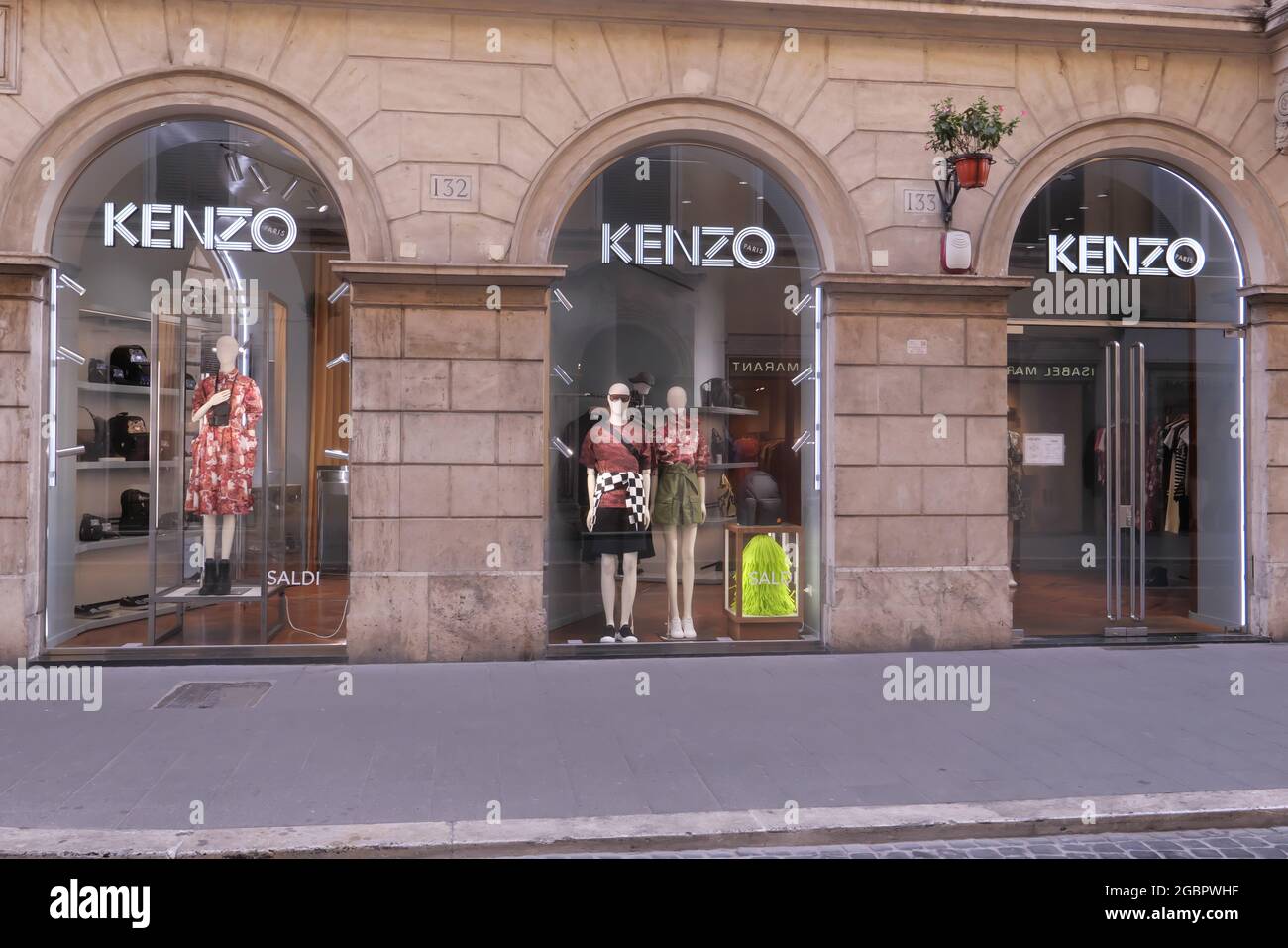 kenzo milano