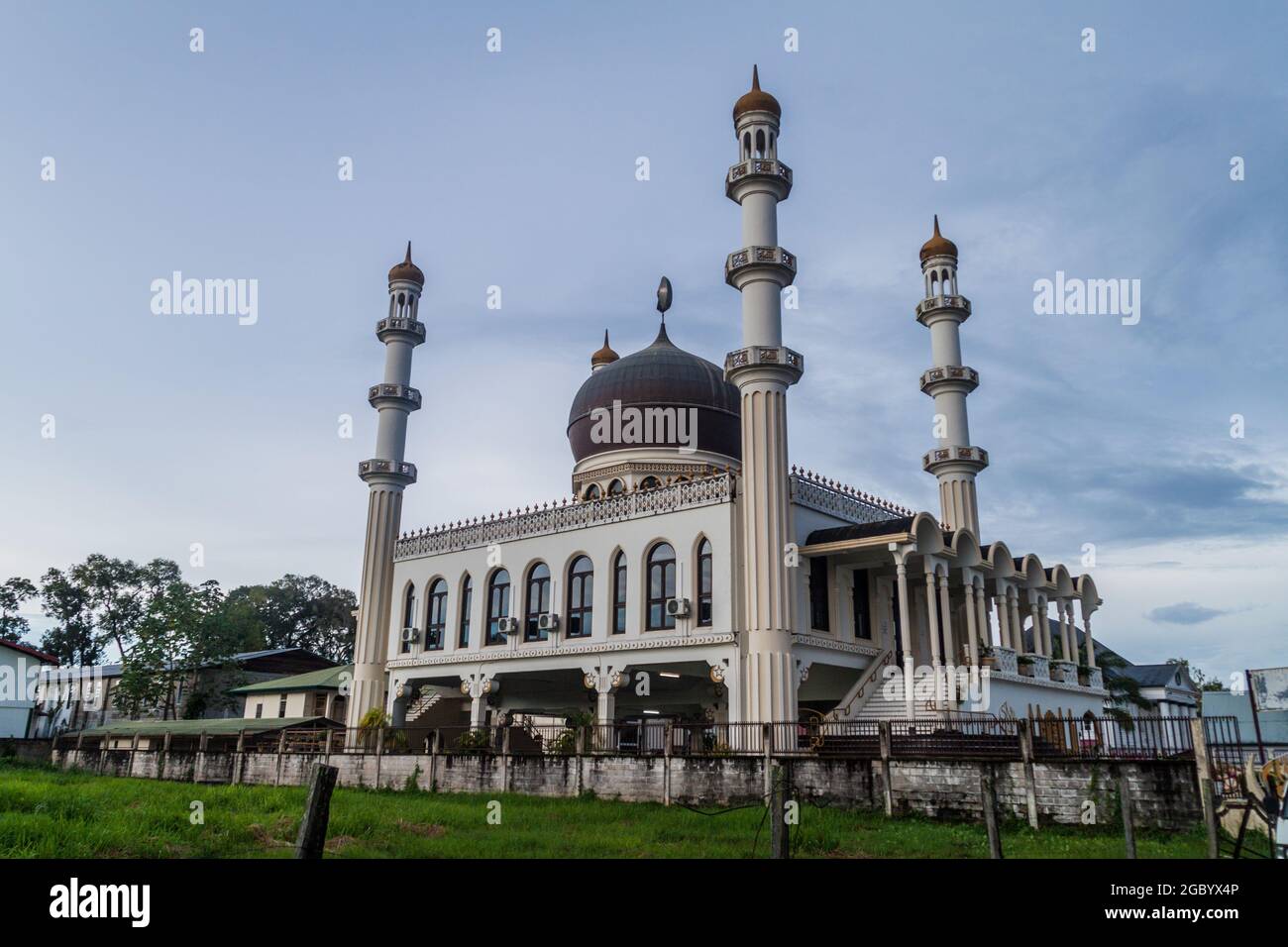 Mezquita Kaizerstraat en Paramaribo, capital de Surinam Foto de stock