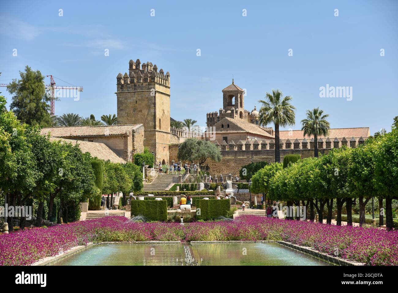 Córdoba Andalucía España jardines del Alcázar de los reyes cristianos 2021 Foto de stock