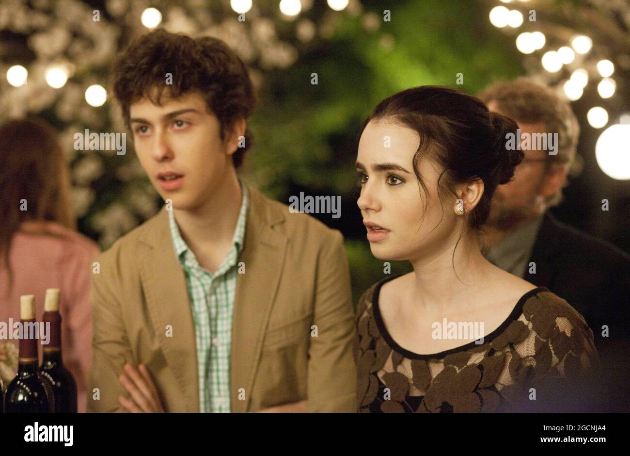 Alex Wolff Peliculas Y Programas De Television Los Ángeles. APROX. EE.UU. NAT Wolff y Lily Collins en la nueva película de  ©Millennium Entertainment: Stuck in Love (2013). Argumento: Un aclamado  escritor, su ex esposa y sus hijos adolescentes se