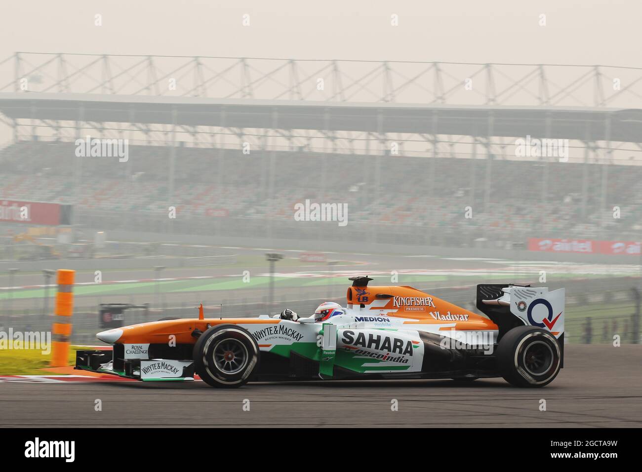 Paul di Resta (GBR) Sahara Fuerza India VJM06. Gran Premio de la India, viernes 25th de octubre de 2013. Gran Noida, Nueva Delhi, India. Foto de stock