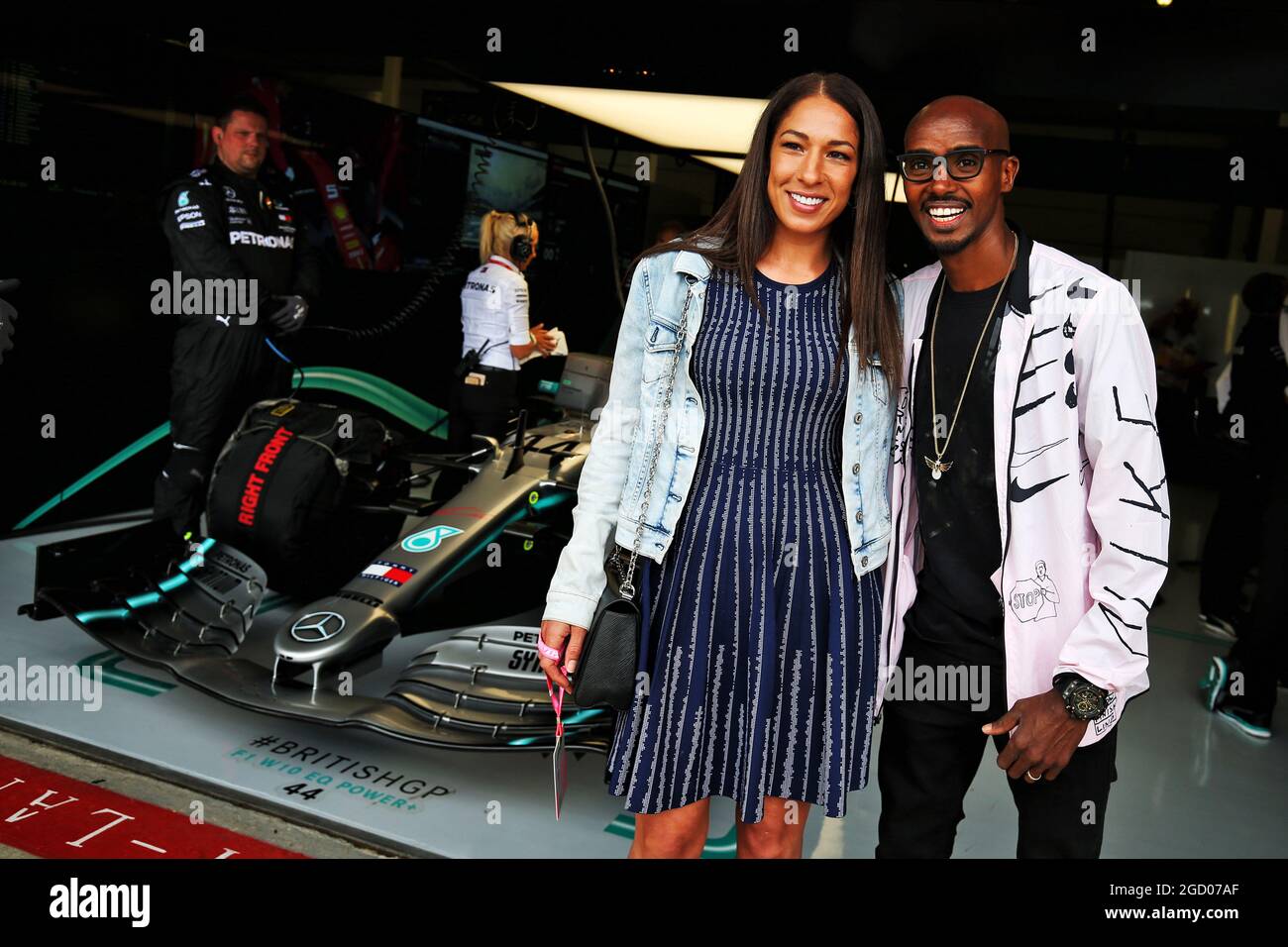 Sir Mo Farah (GBR) Atleta con su esposa Lady Tania Farah (GBR). Gran Premio de Gran Bretaña, domingo 14th de julio de 2019. Silverstone, Inglaterra. Foto de stock