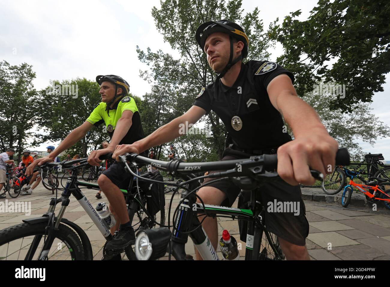 Almacenes de bicicletas en el 7 de agosto clearance