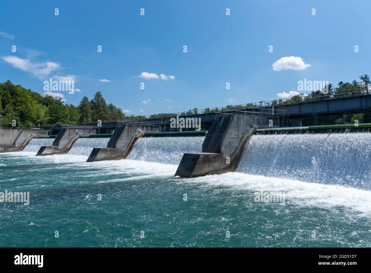 Geografía / viajes, Suiza, Zurich, Rheinau, central hidroeléctrica en el Rin, DERECHOS ADICIONALES-LIQUIDACIÓN-INFO-NO DISPONIBLE Foto de stock
