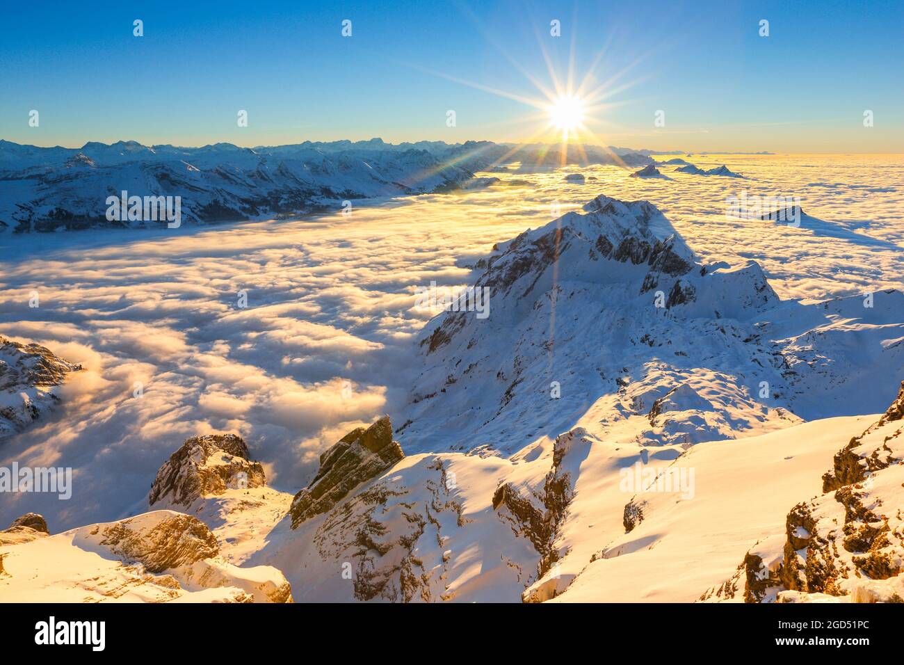 Geografía / viajes, Suiza, vista desde el Sentis, Appenzell, NO-EXCLUSIVO-USO PARA EL USO DE TARJETA-SALUDO-TARJETA-POSTAL-PLEGABLE Foto de stock